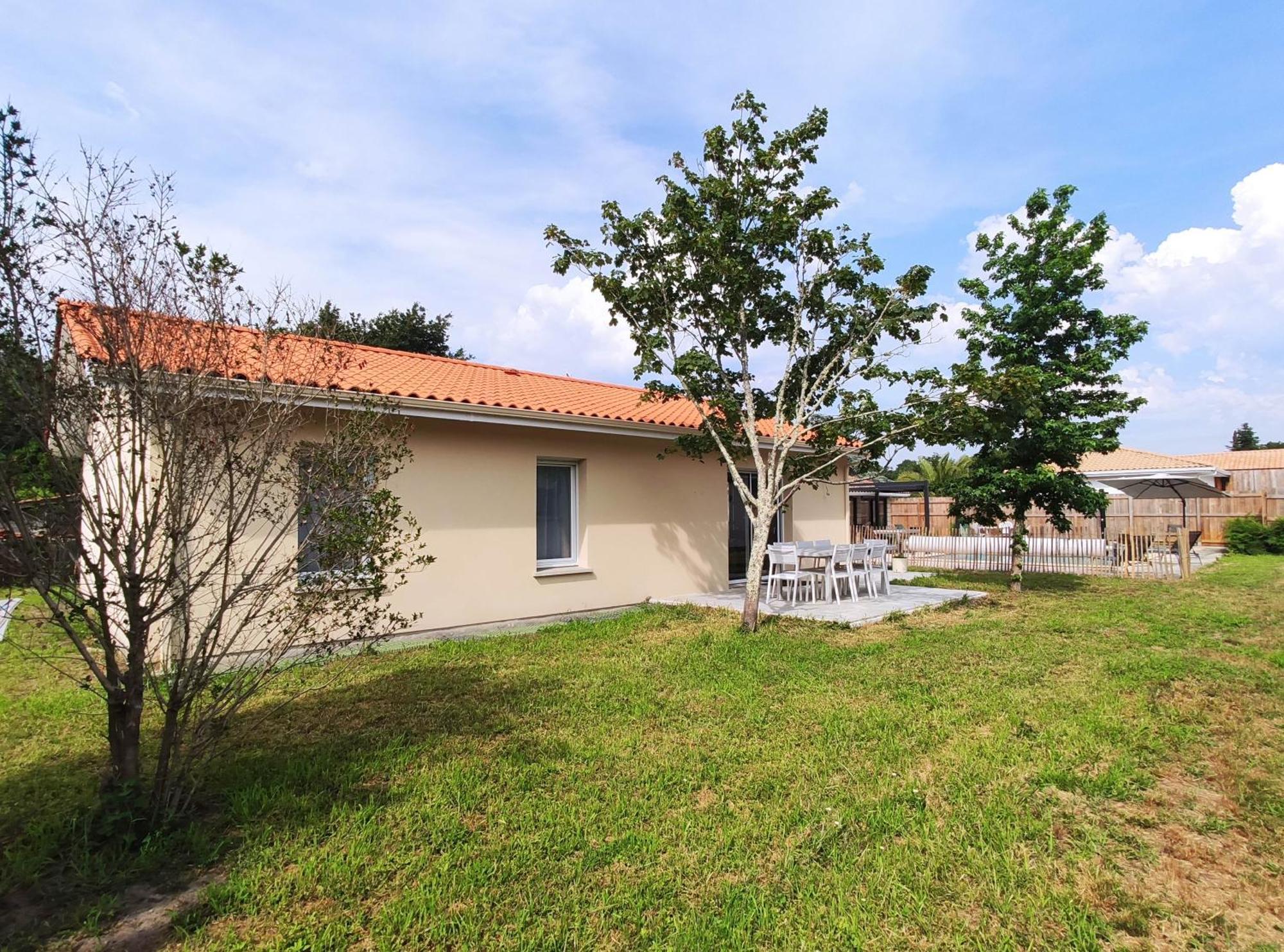 לה-טסט-דה-בוש 2 Maisons De 3 Et 2 Chambres Avec Grande Piscine Commune מראה חיצוני תמונה